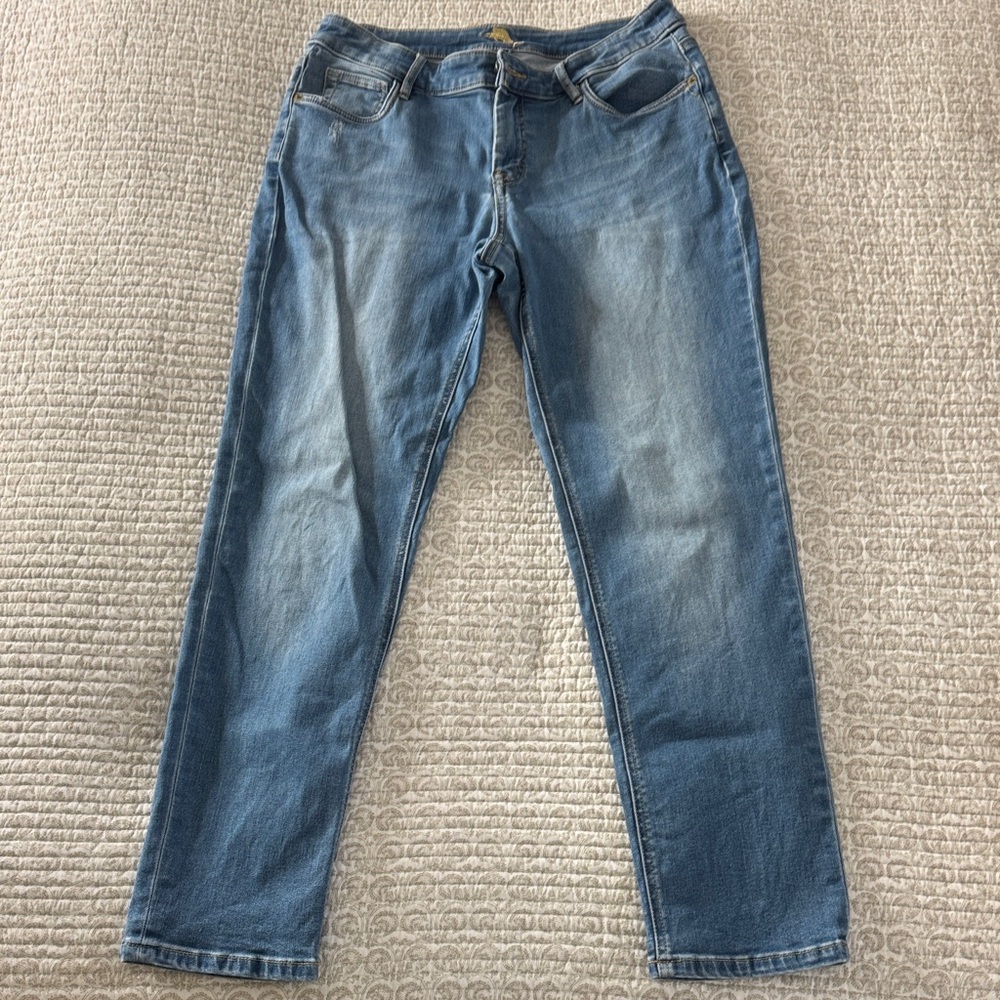 Tommy Bahama Slim Boyfriend Jeans, Size 29x29 Classic Blue Women's Jeans